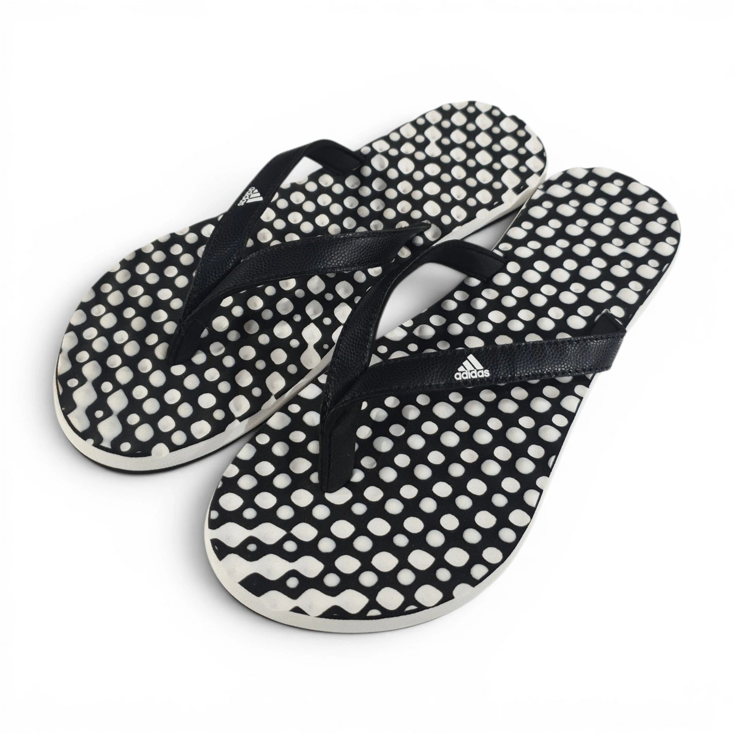 adidas Eezay Women's Flip Flops – Lightweight Comfortable Beach & Casual Sandals