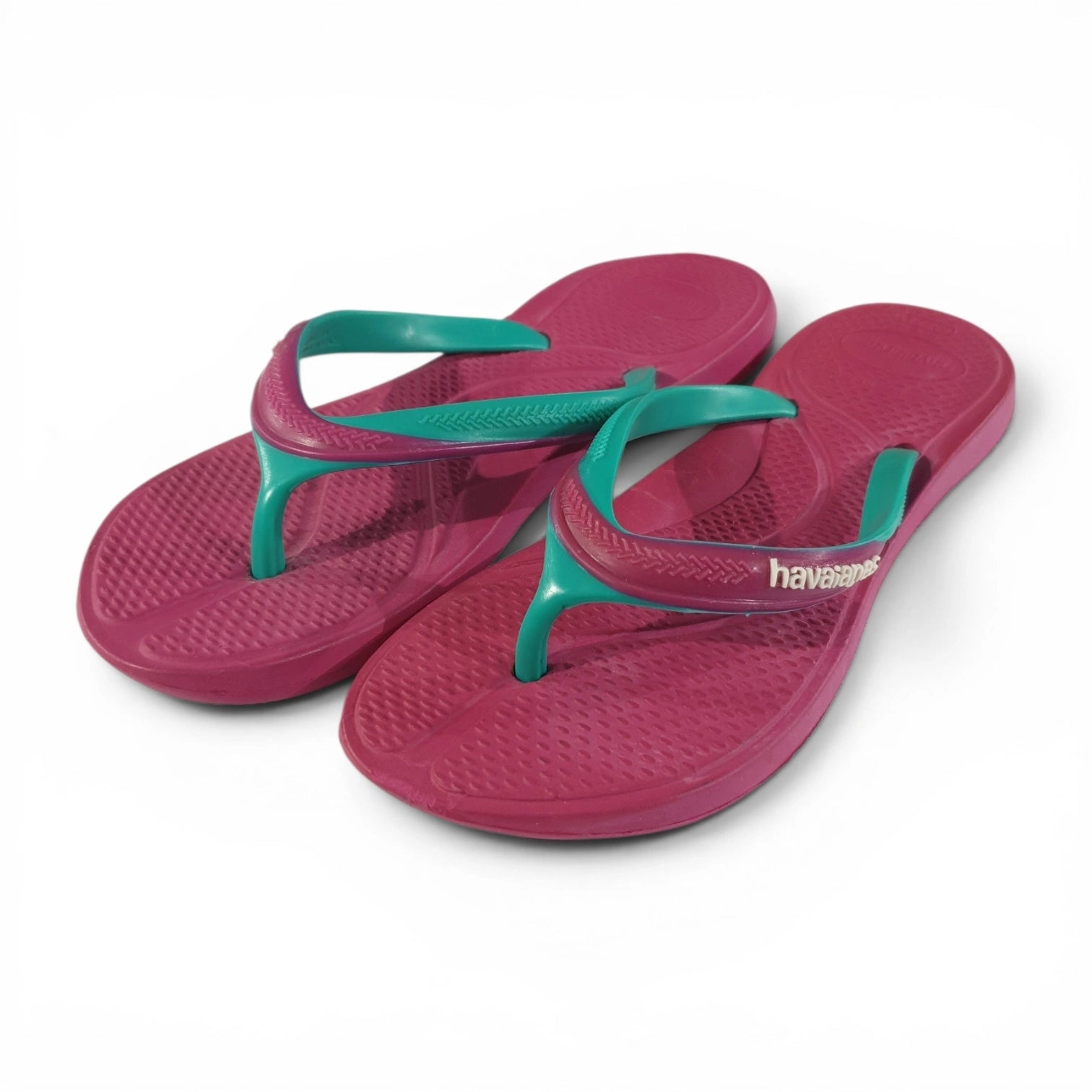 Havaianas Women's Swim Sandals – Lightweight Water-Resistant Flip Flops for Beach & Pool