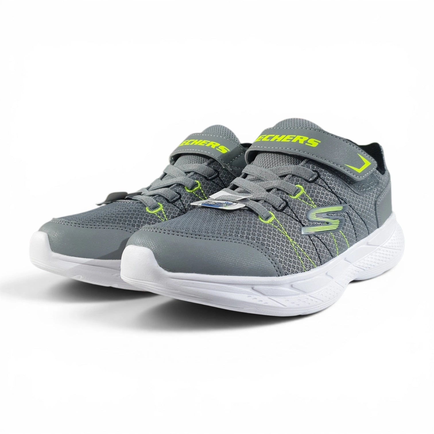Skechers Boys Trainers – Lightweight Comfortable Athletic Sneakers for Everyday Wear