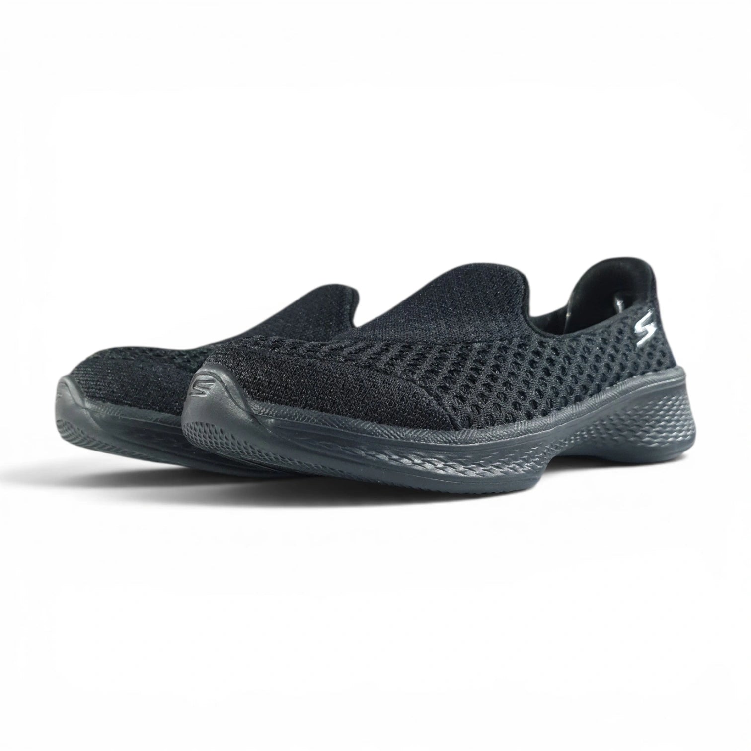 Skechers Go Walk 4 Kindle Girls Sneakers – Lightweight Comfortable Low-Top Walking Shoes for Kids