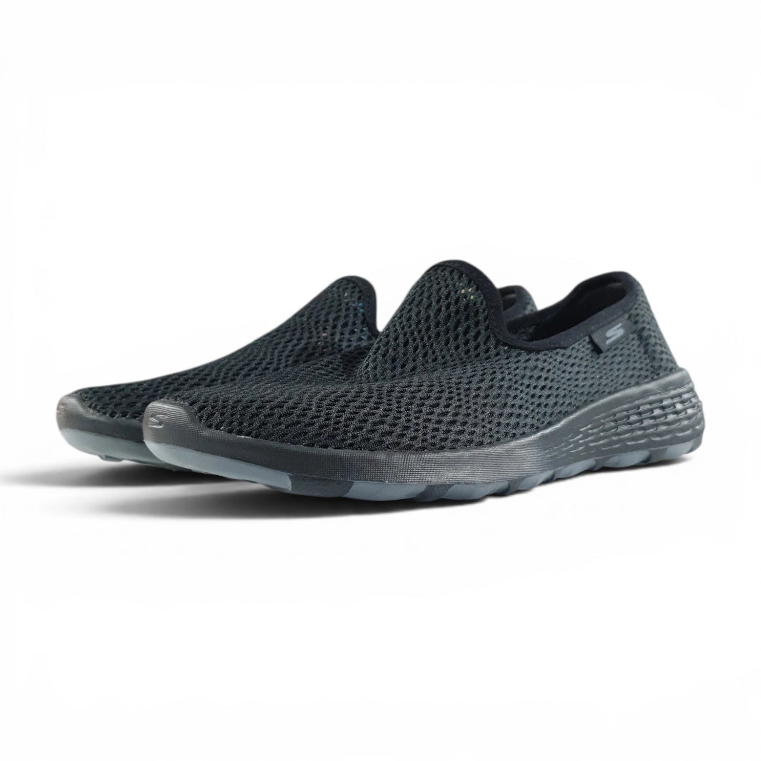 Skechers GO Walk Cool Women’s Shoes – Lightweight Breathable Walking Sneakers for Everyday Comfort