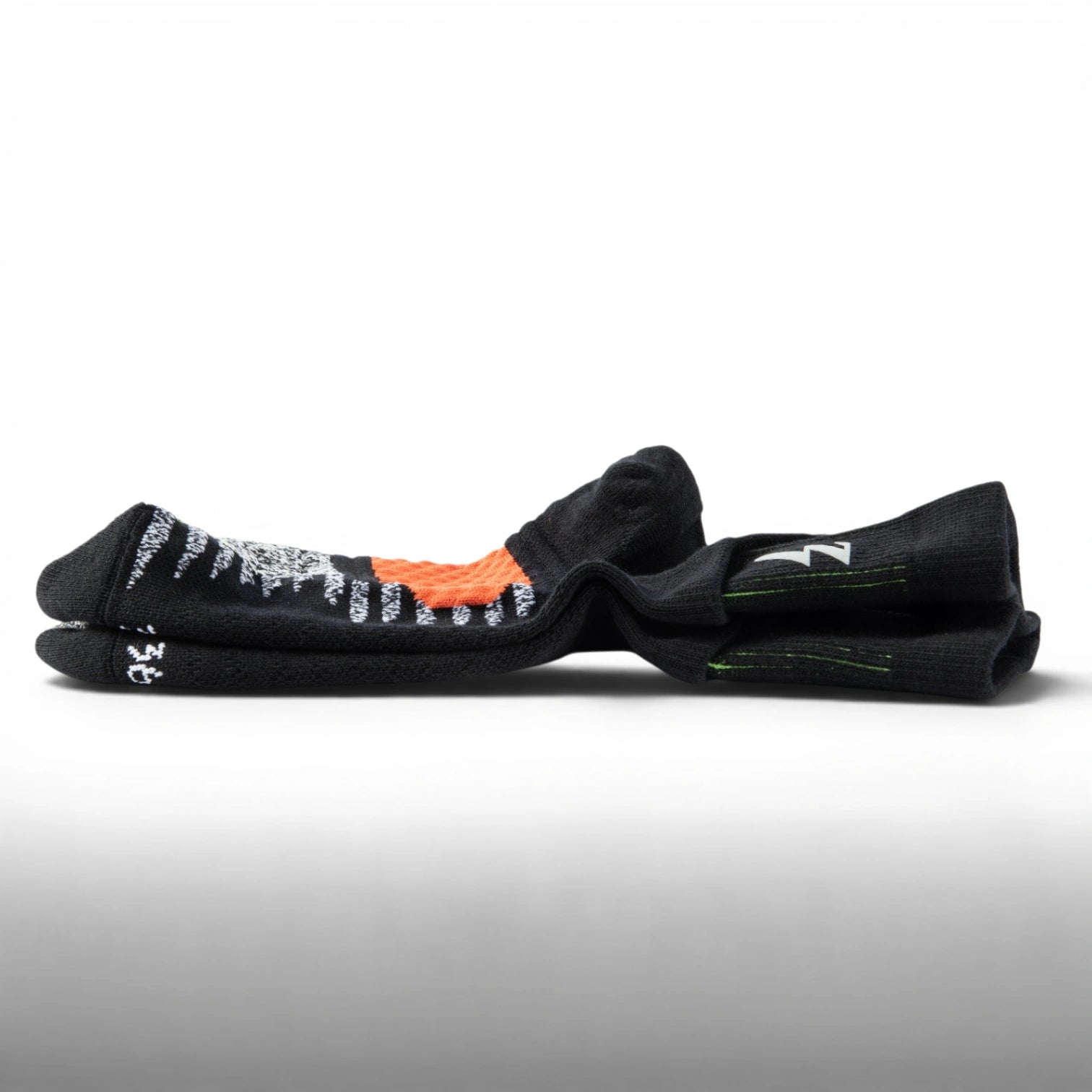 61° Pro Running Mid Socks – Breathable Performance Sports Socks for Running & Training