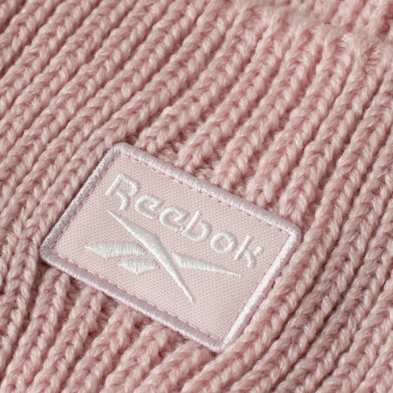 Reebok Women’s Beanie – Soft Warm Winter Knit Hat for Casual Wear & Cold Weather