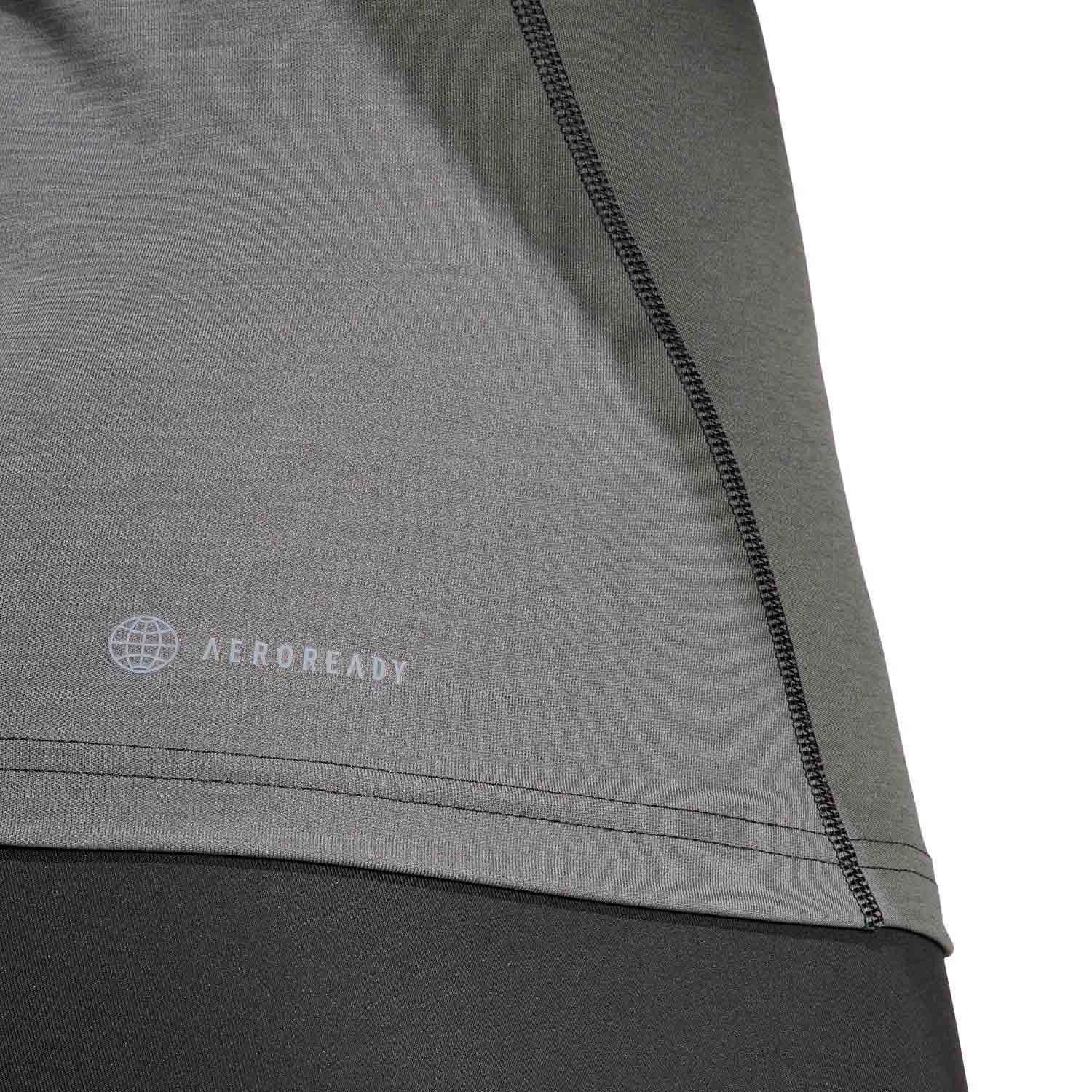 adidas Women’s Sweatshirt – Soft Comfortable Pullover for Casual Wear & Everyday Comfort