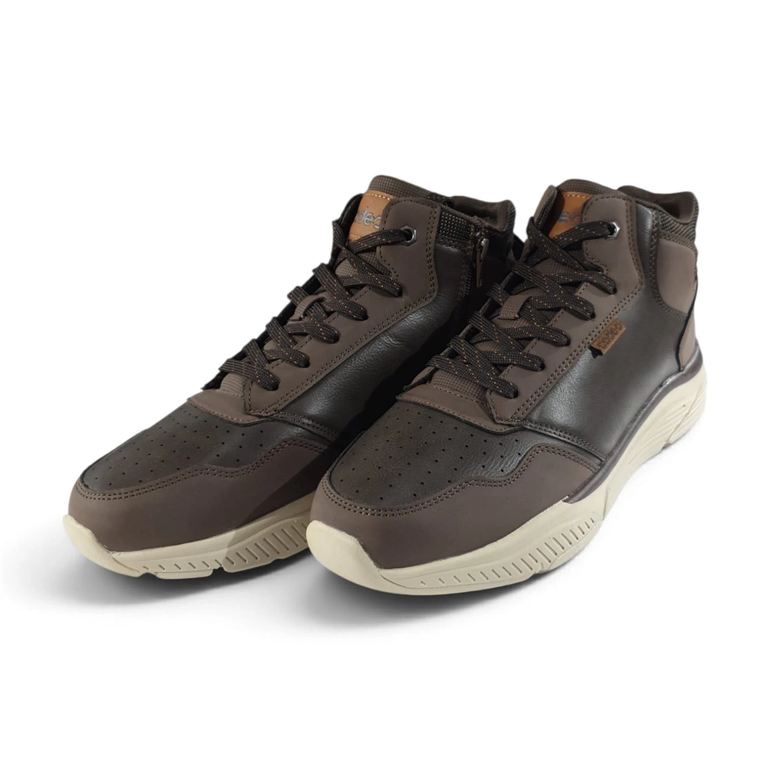 Cadeo Men's Casual Shoes – Comfortable Everyday Footwear Made in Vietnam