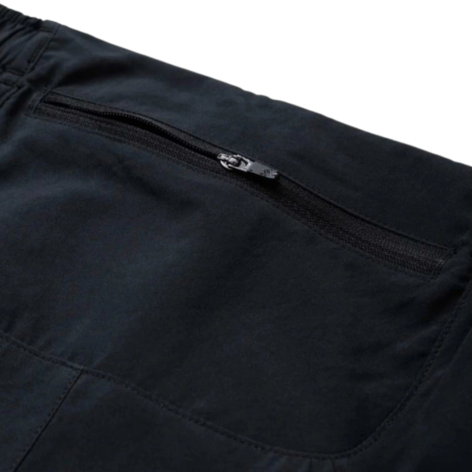 HAMMER Men's Sports Shorts – Performance Training Shorts with Back Zip Pocket