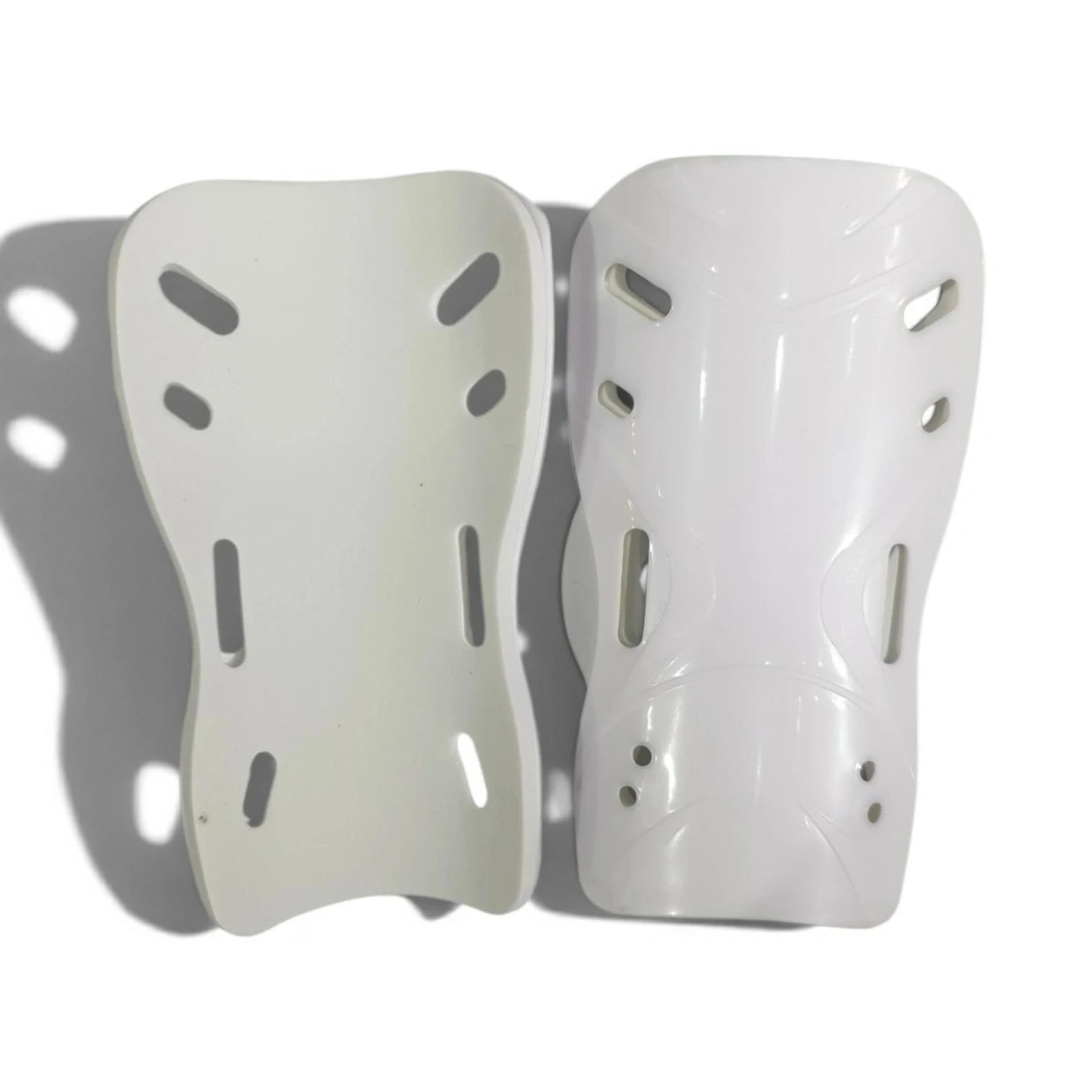MR Football Shin Guards – Lightweight Protective Soccer Shin Pads for Training & Matches
